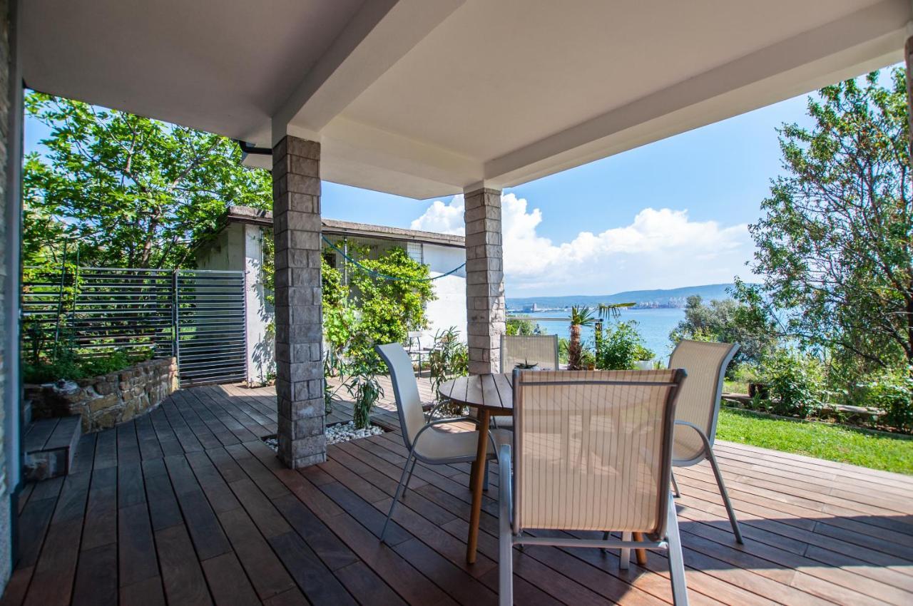 Sea View Apartments Debeli Rtic Ankaran Exterior photo